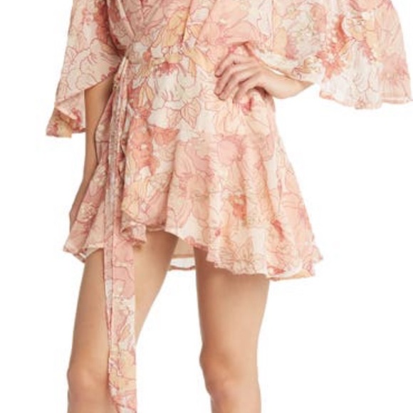 Embroidered dolman sleeve wrap dress. - Picture 7 of 7